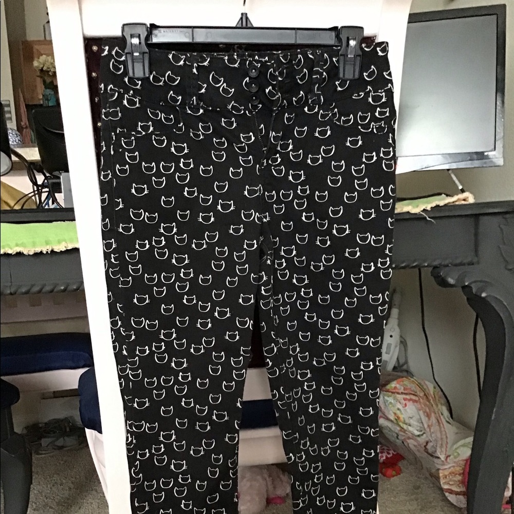 Hot Topic Black Skinny Jeans